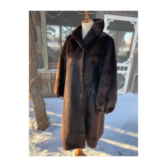 Vintage 50s Sheared Beaver Long Fur Coat Brown Balloon Sleeves Fuchsia Satin - Picture 2 of 16